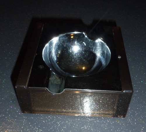 Très rare cendrier - rare, plexi