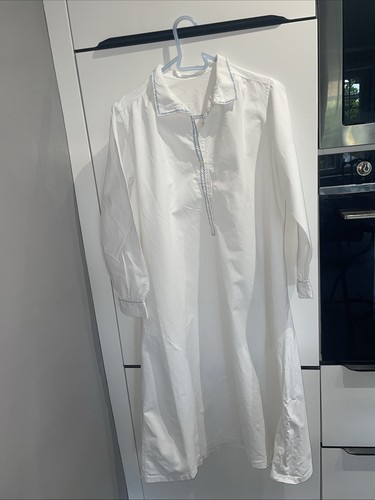 Ancienne chemise nuit femme - de,