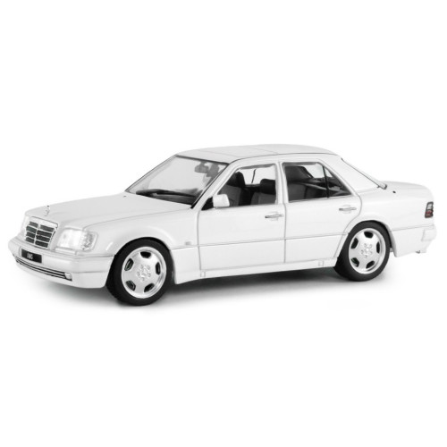 Mercedes e60 amg - mercedes, white