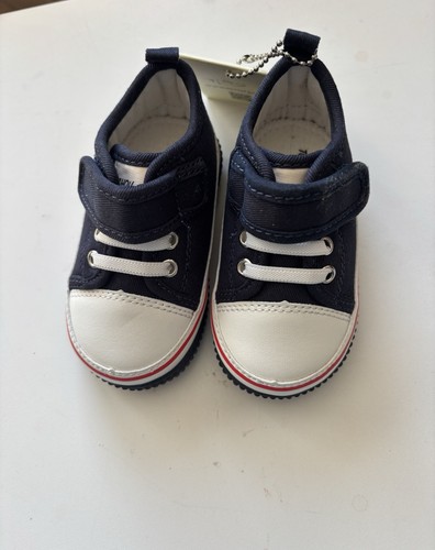 Chaussures pour enfants - chaussures,