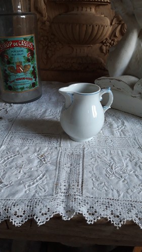 Pot lait crème en - a,