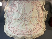 Ancien napperon en tissu brodé et crochet tissu ancien 19ème ou début 20ème