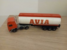 MAJORETTE CAMION VOLVO F12 SEMI REMORQUE CITERNE PUB AVIA 1/60