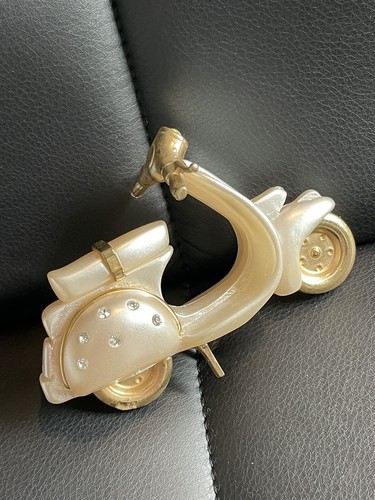 Scooter vespa - l&d🇫🇷,