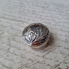 BOITE A Pilules en Métal Argenté Vintage Silver Plated Pill Box