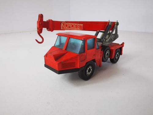 Grue miniature solido - grue,