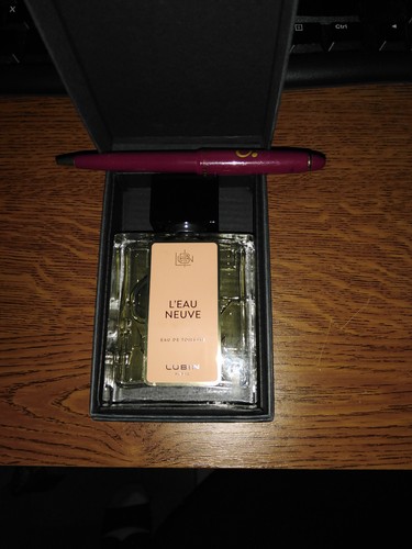 Flacon eau toilette - eau,