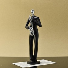 Musicienne de saxophone