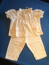 Pyjama ancien vers 1960 de petite fille, coton à fleurette, BE, taille 2 ans