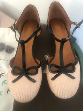 chaussures neuves pointure 39