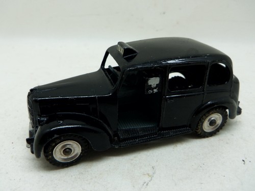 Dinky toys 254 - taxi, in