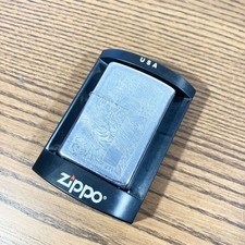 Zippo Venetian vintage USA gravé baroque – modèle chrome années 80
