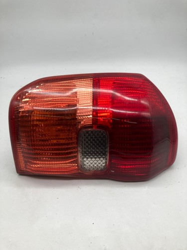 Feu arrière gauche toyota rav - feu,