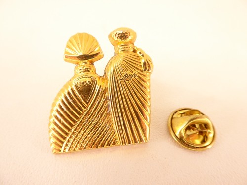Pin pins badge - pin,