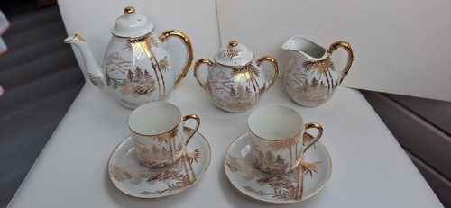 Service the porcelaine - service, à