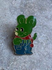 Pin’s Souris Verte Japon ++