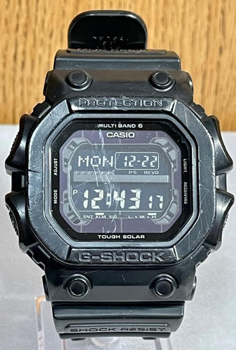 Montre numérique pour homme