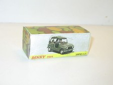 n29 A boite repro Renault 4L sinpar gendarmerie militaire DINKY simpar modéle 2A