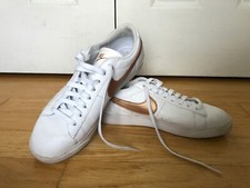 Nike Womens Blazer Low Le