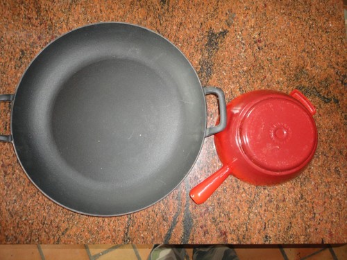 Grand plat fonte - plat,