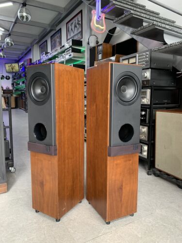 Kef reference series - kef, model