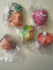 PORTE CLÉ MASCOTTES BOISSON "OASIS"------- LOT DE CINQ------ SOUS BLISTER