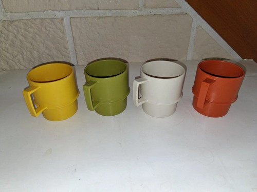 Tupperware mugs tasses - 4,