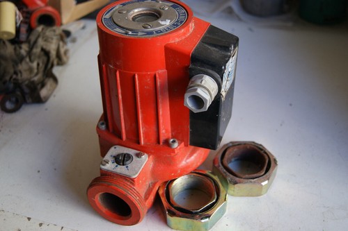 Pompe chaudiere circulateur - pompe,