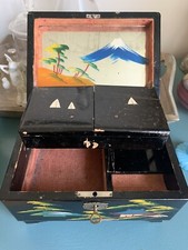 Ancienne boîte bijoux - à,