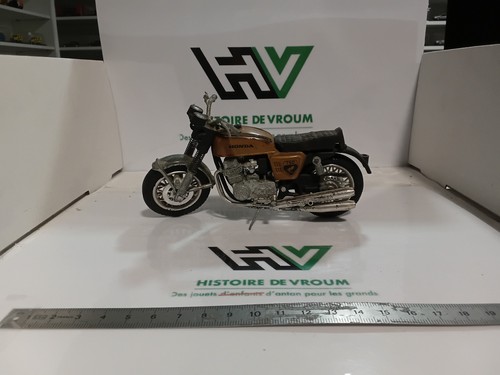 Epave moto honda 750 - cb,
