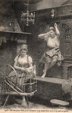 CPA Lit Clos - 4462. Ah ! ma pauv'fille, j'ai vraiment trop dansé hier...