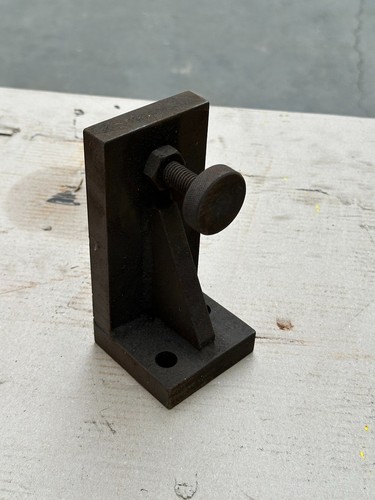 Equerre acier longueur 80 - equerre,