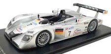 Spark 18S839 AUDI R8 N°7