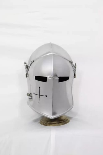Casque médiéval barbuta - médiéval,