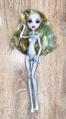 Poupée monster high - monster,