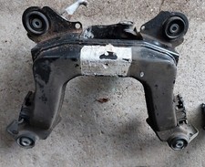 Support pont Bmw Série 3 E36 berline 