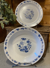 Lot de 2 plats " Arcopal "