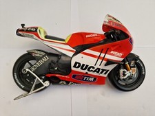 Maisto 1/12 Classique 2011