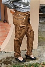  pantalon satiné camel avec