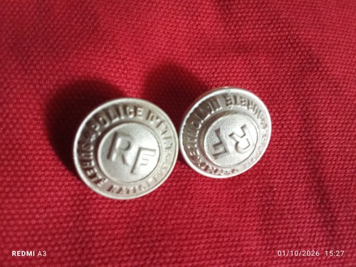 Lot boutons métalliques - 2,