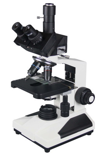 Microscope trinoculaire