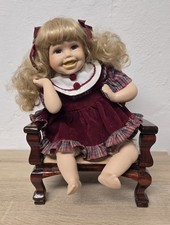 Poupée d'artiste poupée