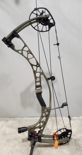 New hoyt alpha - new,