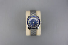 Montre de plongée Spécial automatique vintage, belle état, fonctionne très bien.