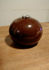 bac à glaçons boule aplatie