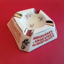 Ancien cendrier porcelaine - ancien,