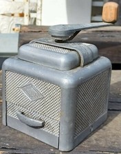 Ancien moulin à café "