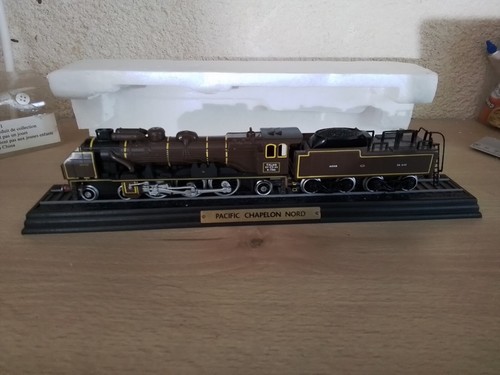 Echelle locomotive pacific - ho.,