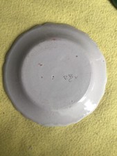 Assiette en faïence de