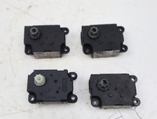 Moteur volet de chauffage occasion RENAULT SCENIC III Phase 1 - 1.9 DCI 130ch -